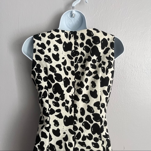 Michael Kors White/Black Abstract Print Sheath Dress - Picture 9 of 14